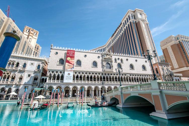 威尼斯人酒店有带私人游泳池的吗（威尼斯酒店游泳池营业时间）