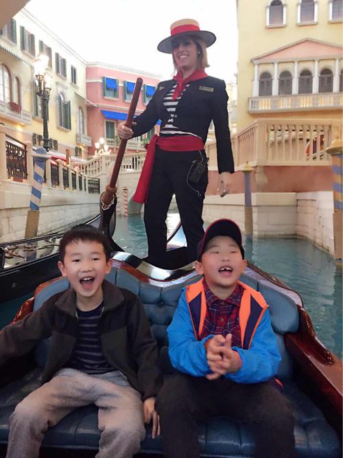 威尼斯人儿童游玩（威尼斯的人）